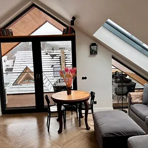 Anatałówka - Na Poddaszu Z Widokiem Na Tatry , Zakopane Polska